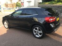 MERCEDES-BENZ GLA CLASS